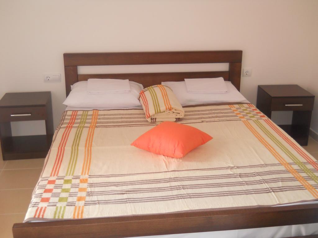 Apartments Brnjada Sutomore Room photo
